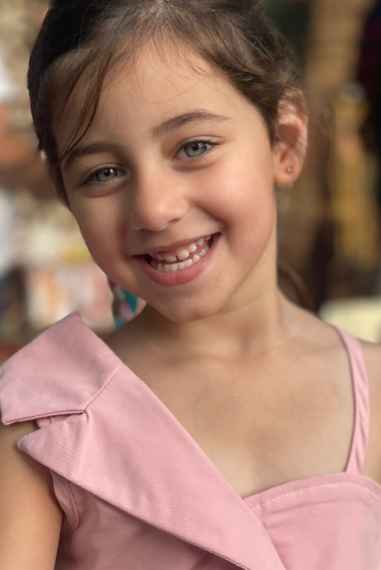 Naya Issam Mraiziq